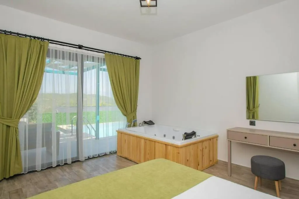 Fethiye Merkezde Lueks Villa Pamela 1